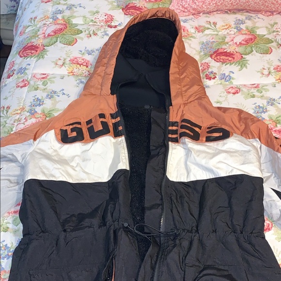 Guess winter jacket - Picture 1 of 2